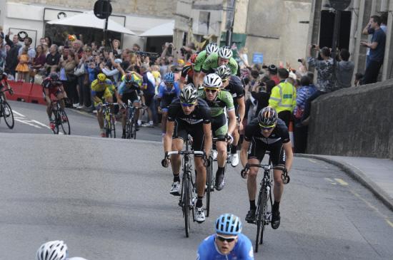 Riders and fans in Bradford on Avon
