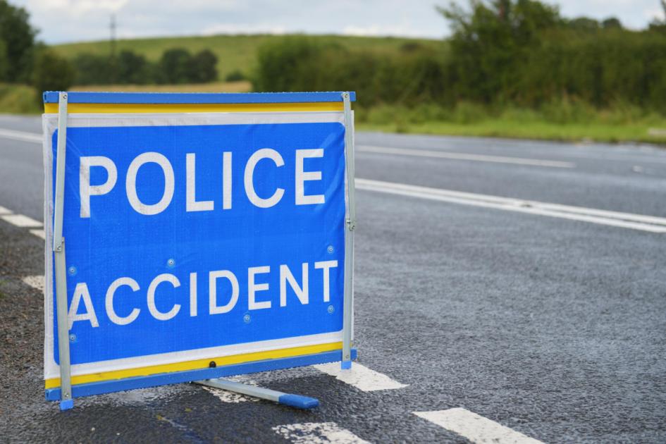 Major Wiltshire road still closed after 'serious' crash 