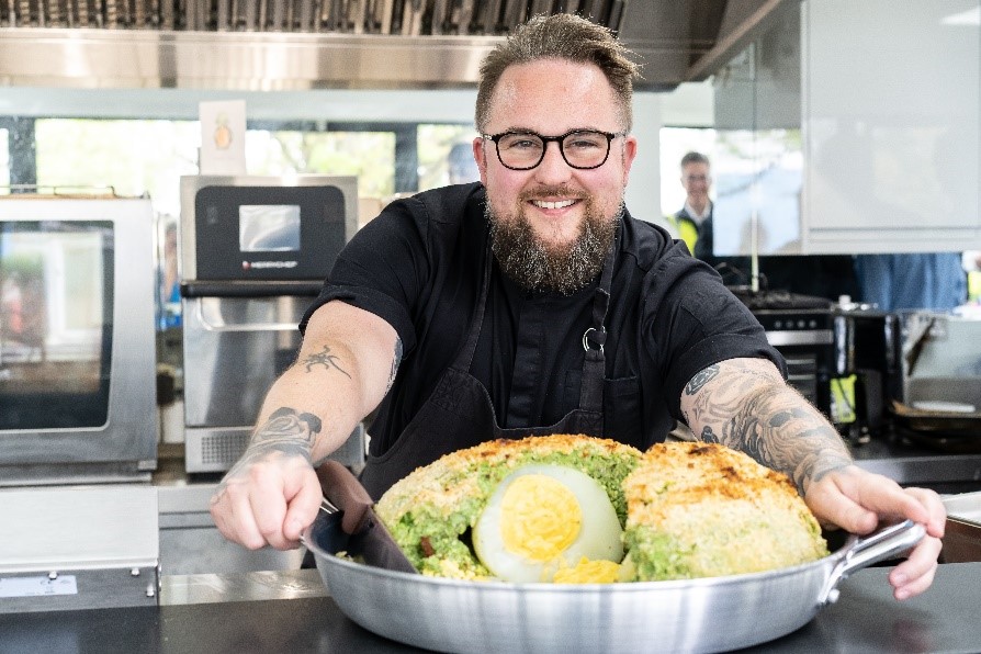Wiltshire chef breaks world record with MASSIVE veggie scotch egg weighing 8 kilos