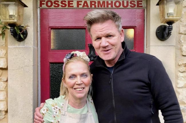 'Boisterous' Gordon Ramsay visits Wiltshire cafe for its famous snack - Vimarsana News