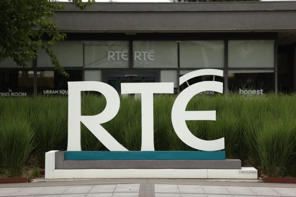 NUJ stages demonstration outside RTE studios