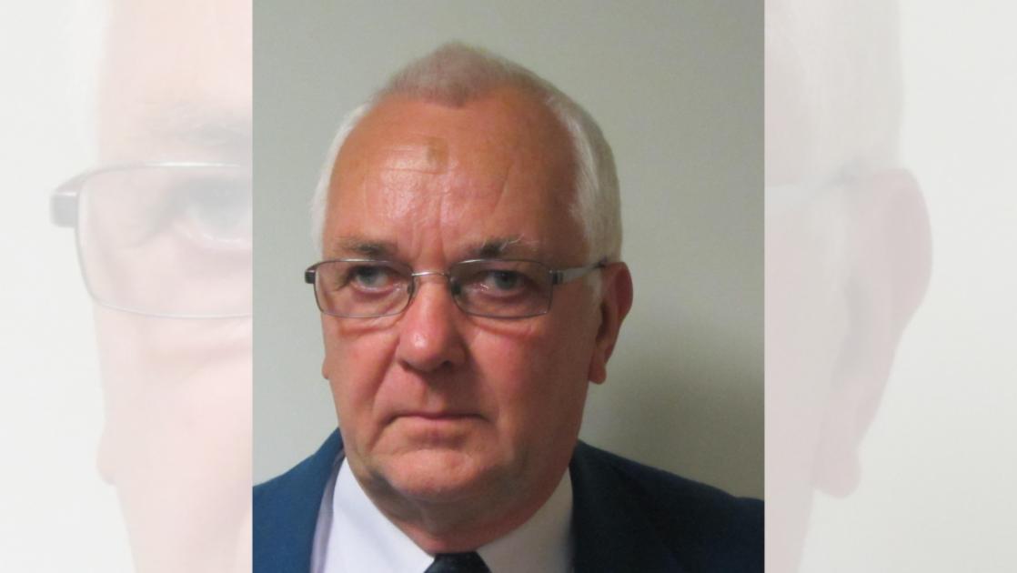 Tributes paid to Cricklade & Latton councillor Bob Jones 